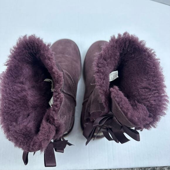 Ugg Bailey Bow Purple Mid Boots Sheepskin Suede Shearling Size 7 - Picture 9 of 14